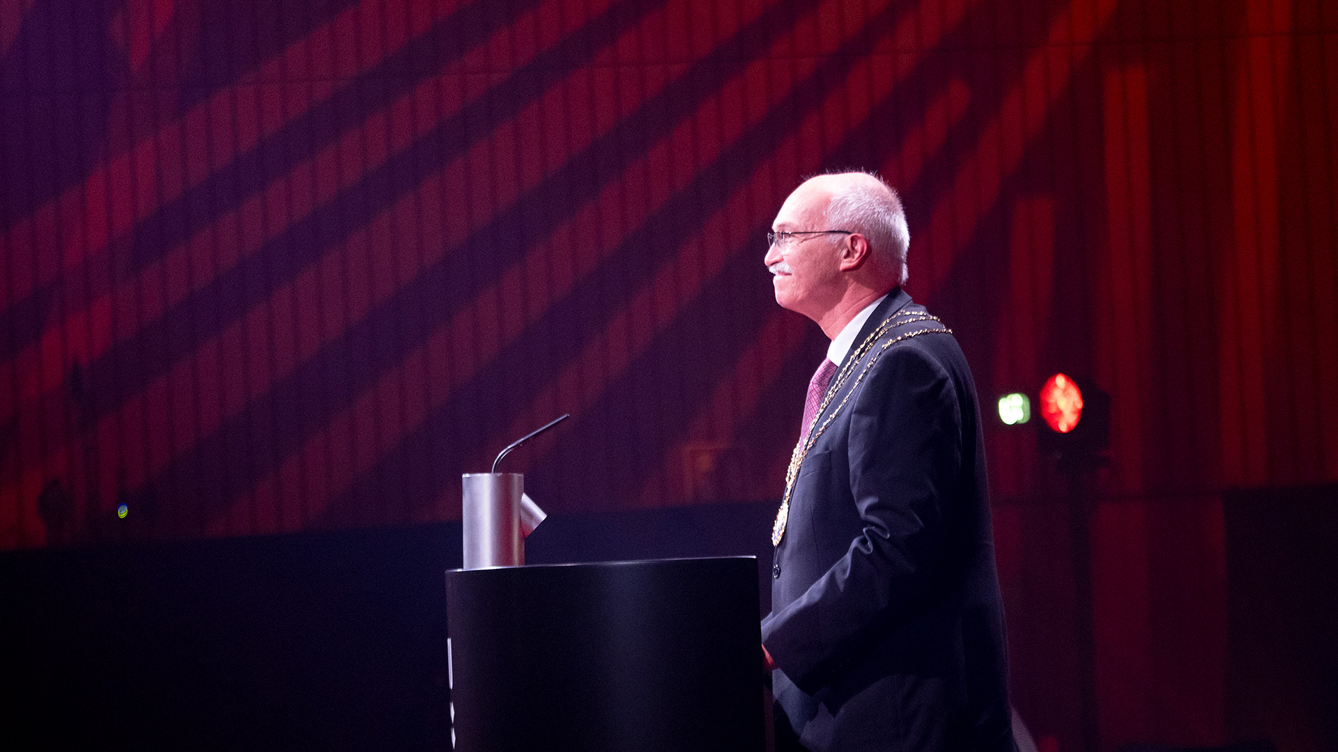 President Anders Bjarklev was the first speaker at DTU Commemoration Day. Photo: Steen Brogaard.